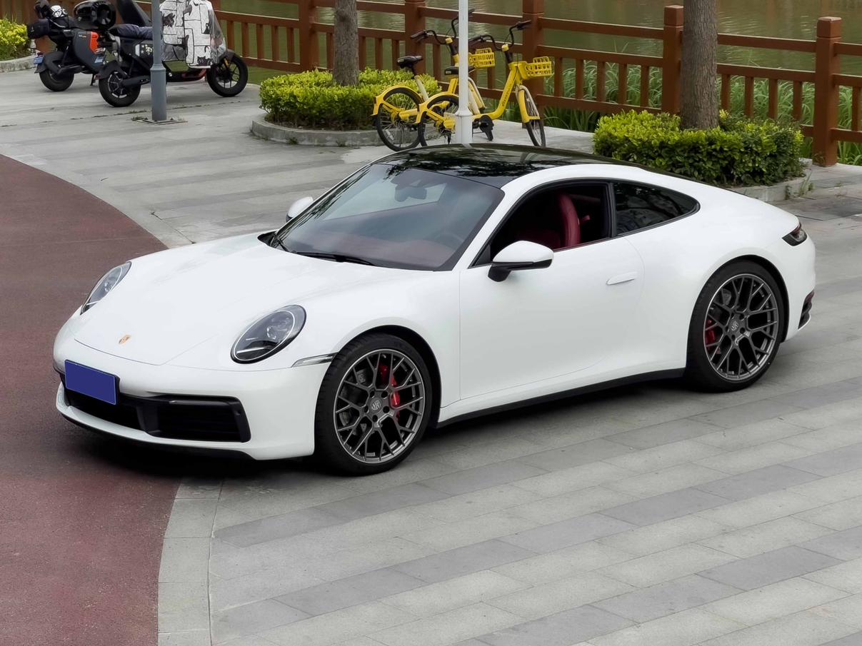Porsche 911 2022 thumb 8