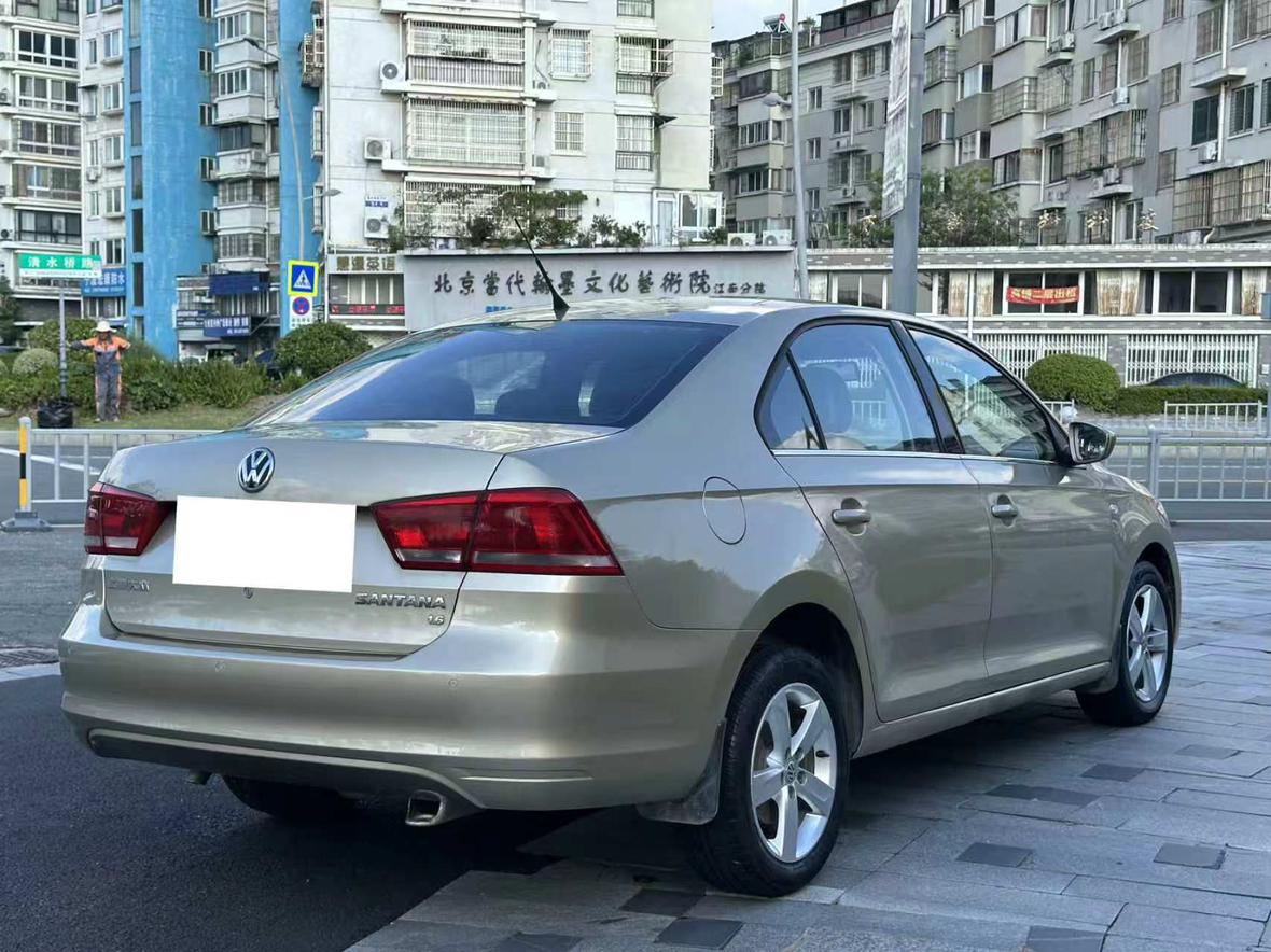 Volkswagen Santana 2015 thumb 4
