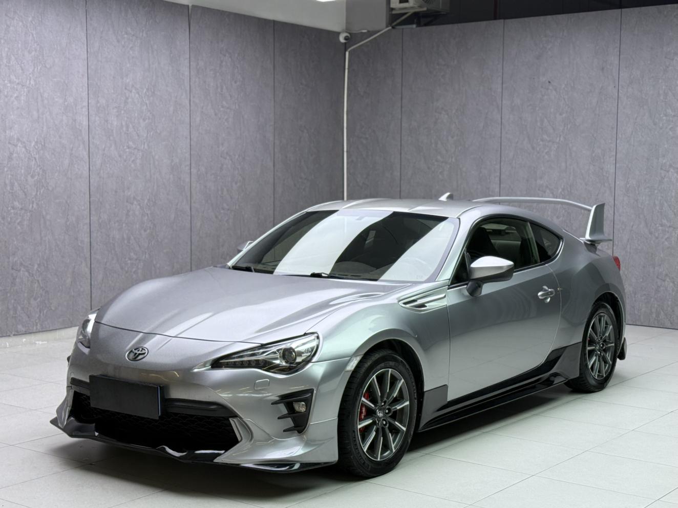 Toyota 86 2017 thumb 8