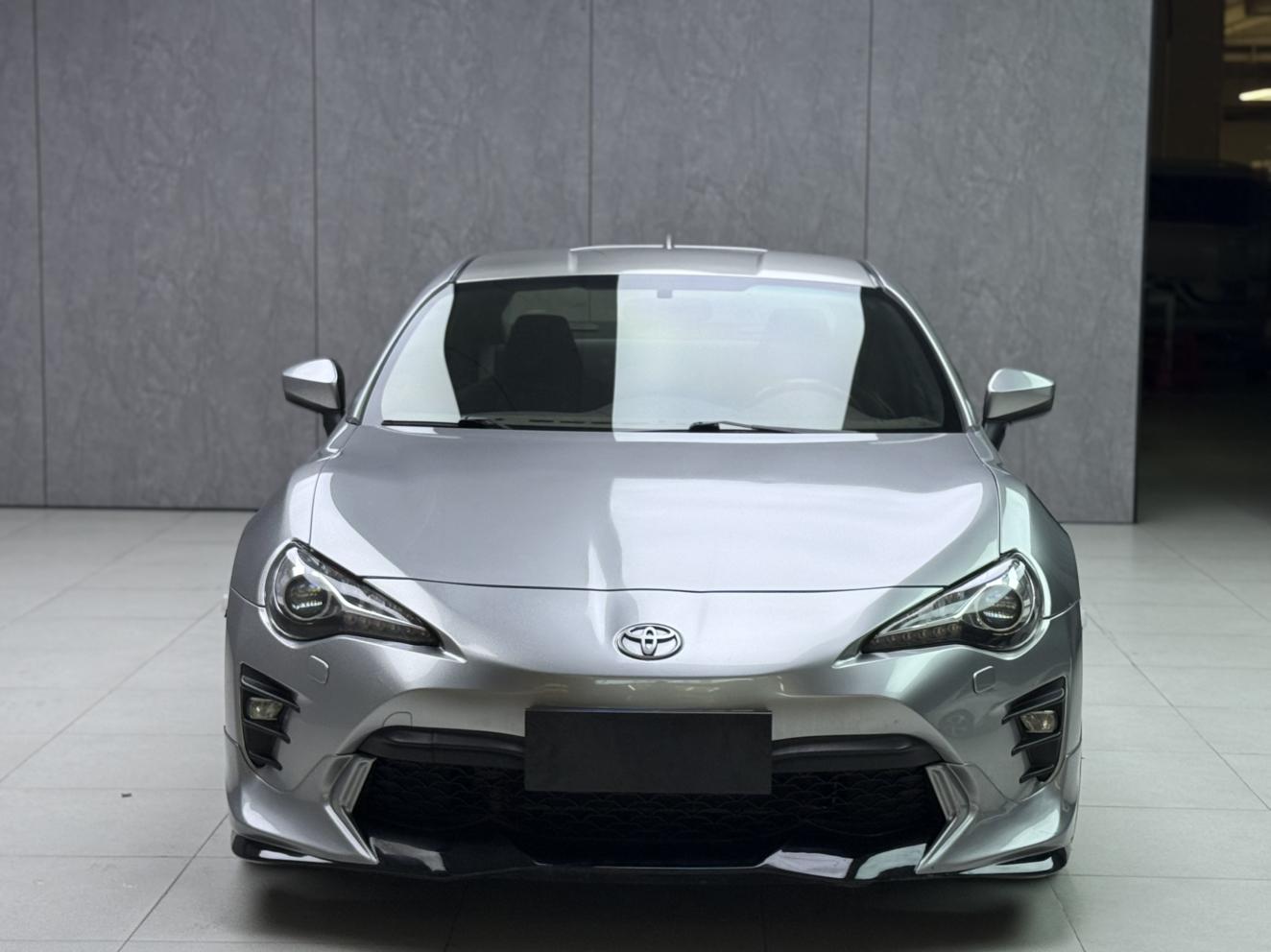 Toyota 86 2017 thumb 9