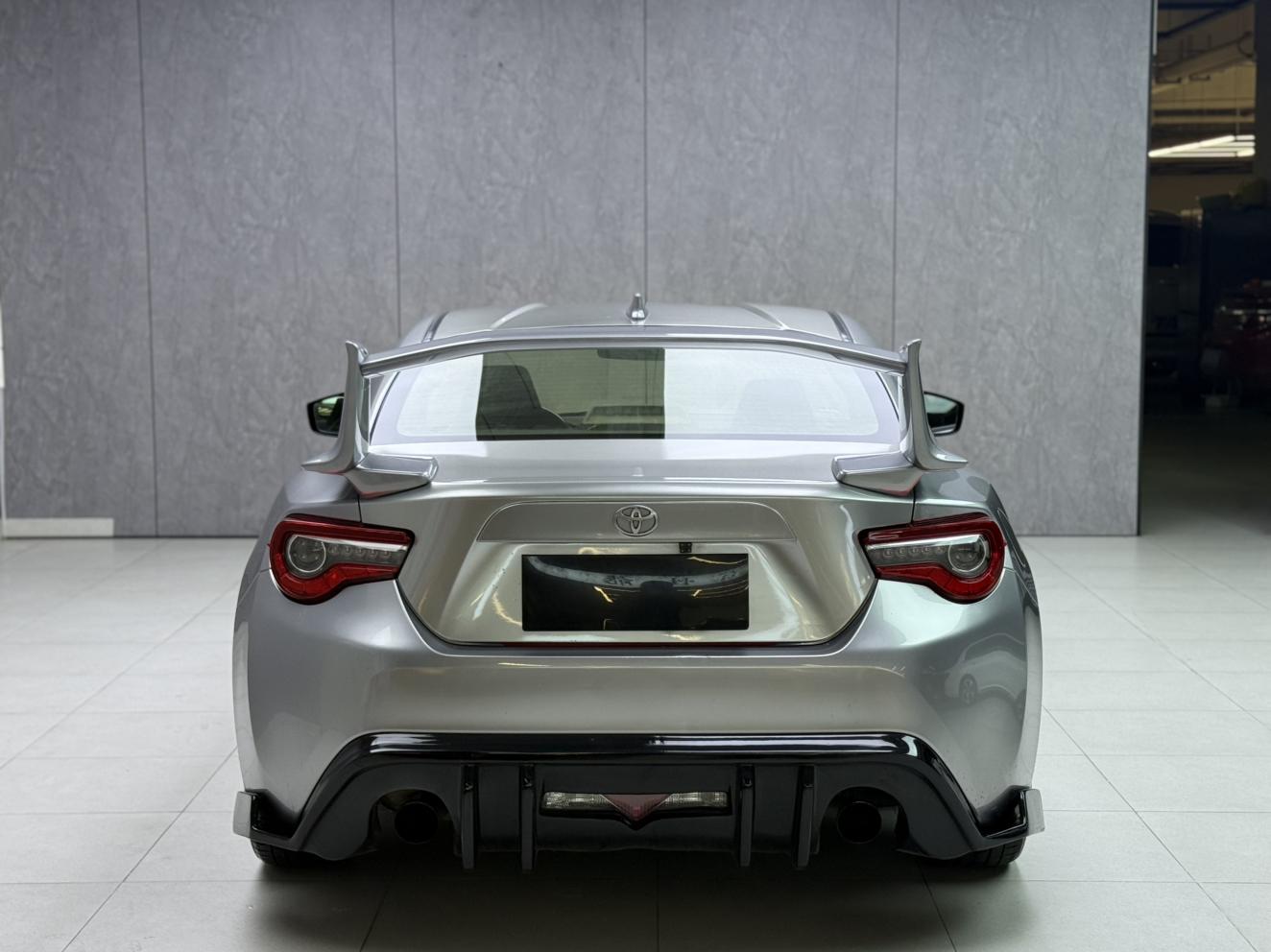 Toyota 86 2017 thumb 12