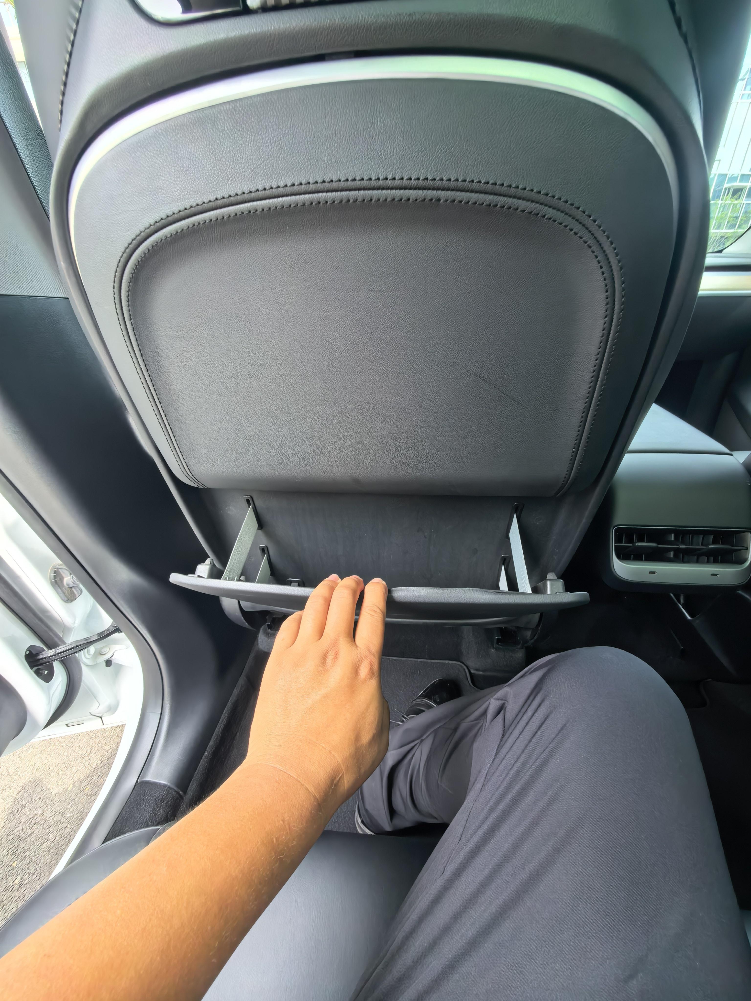 Tesla Model Y 2022 thumb 9