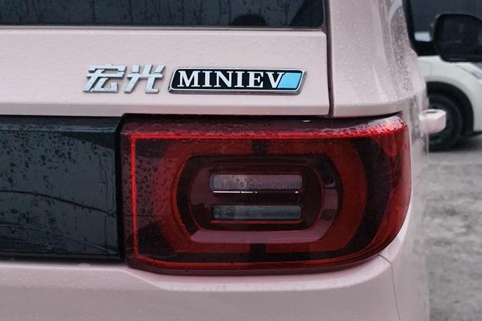 Wuling Mini EV 2021 thumb 7