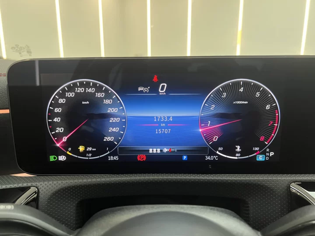 Mercedes-Benz CLA 2025 thumb 9