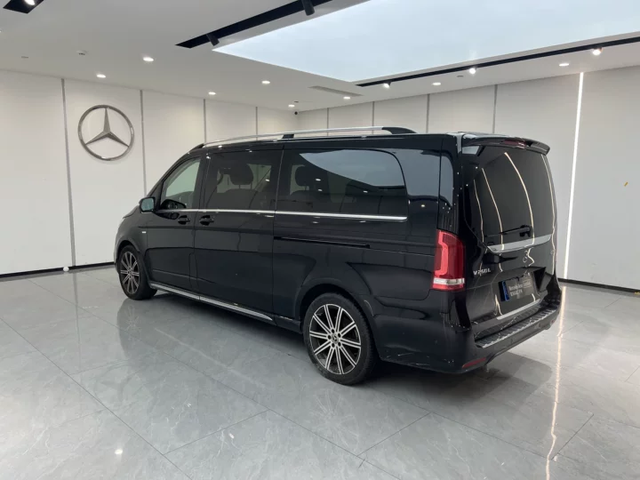 Mercedes-Benz V-Класс 2022 thumb 3