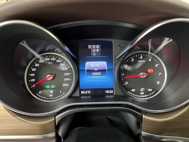 Mercedes-Benz V-Класс 2022 thumb 8