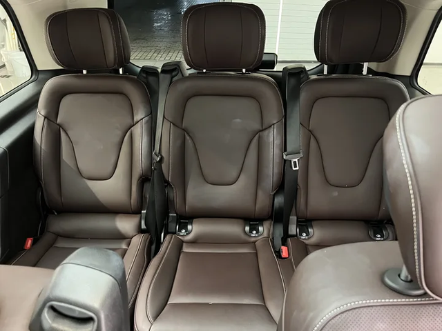 Mercedes-Benz V-Класс 2022 thumb 12