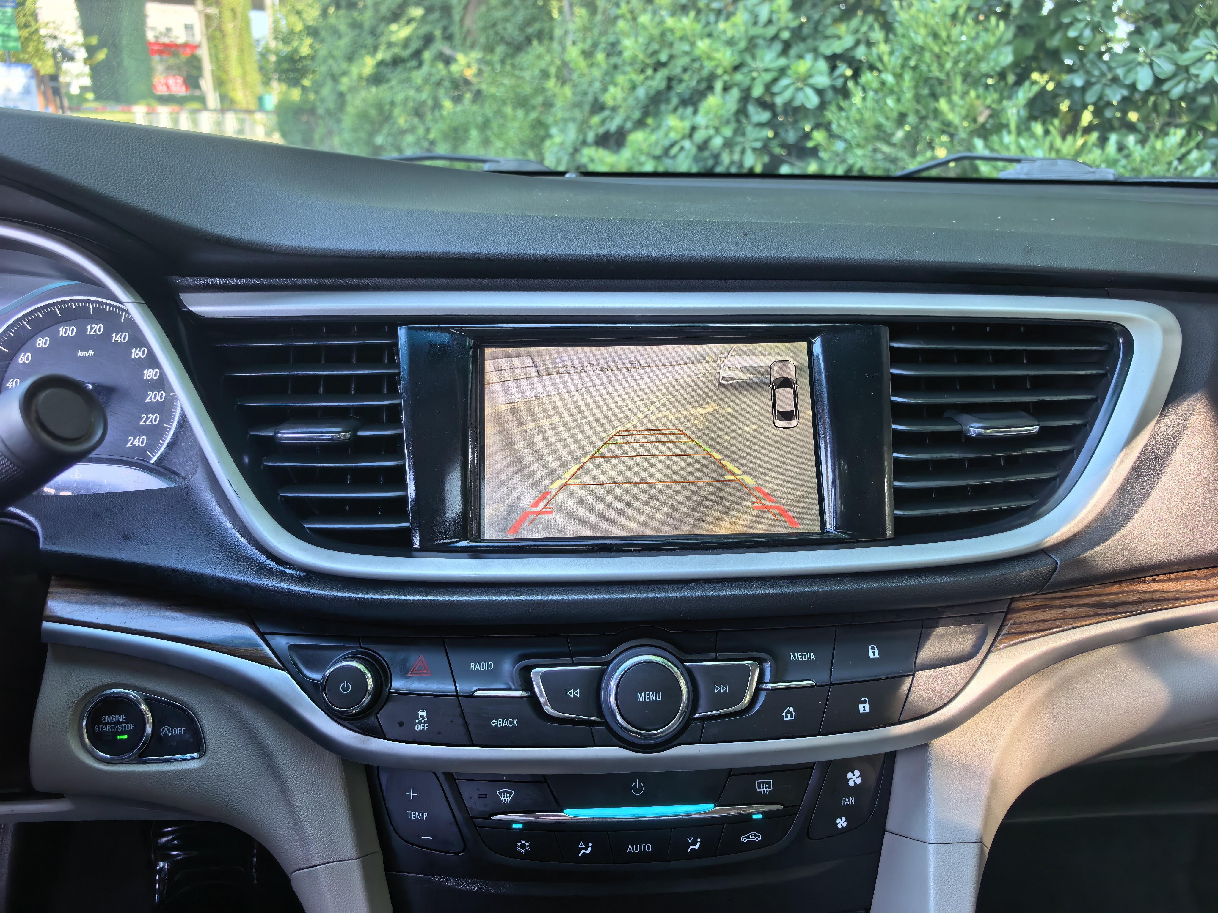 Buick Excelle 2015 thumb 4