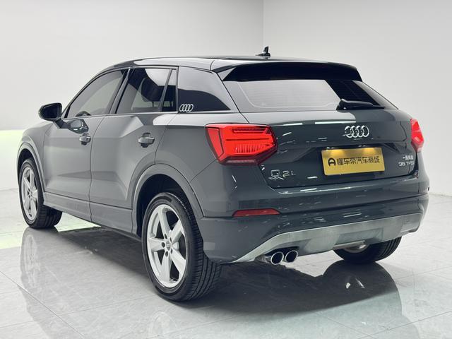 Audi Q2 2018 thumb 3