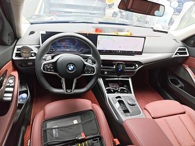 BMW 3 серии 2025 thumb 3