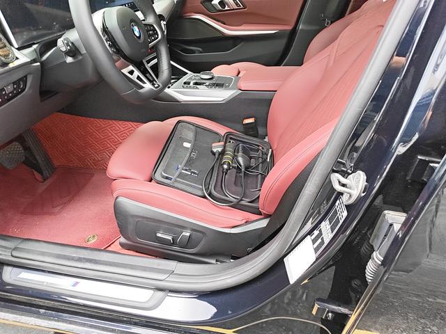 BMW 3 серии 2025 thumb 8