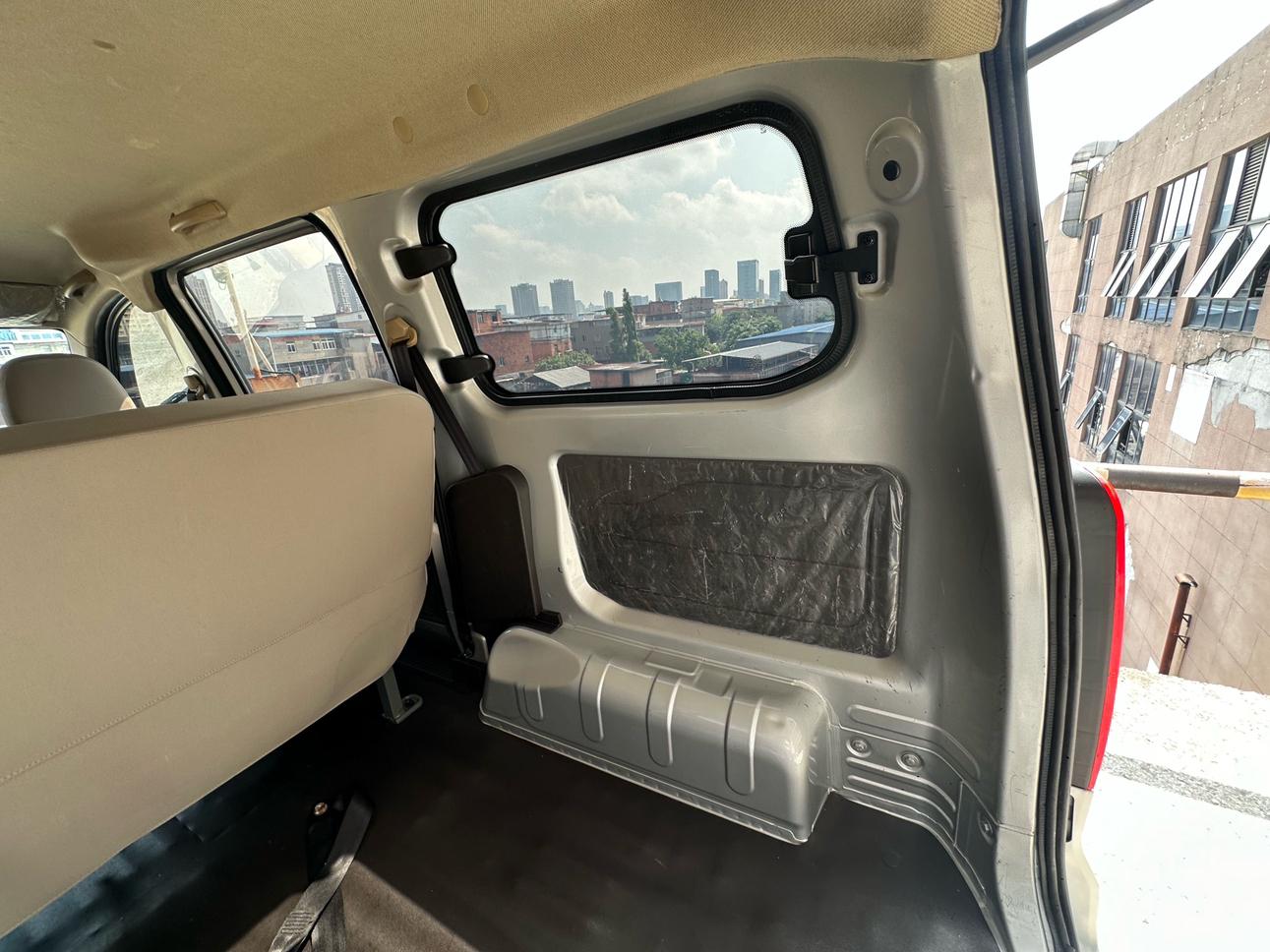 Wuling Hong Guang V 2021 thumb 6