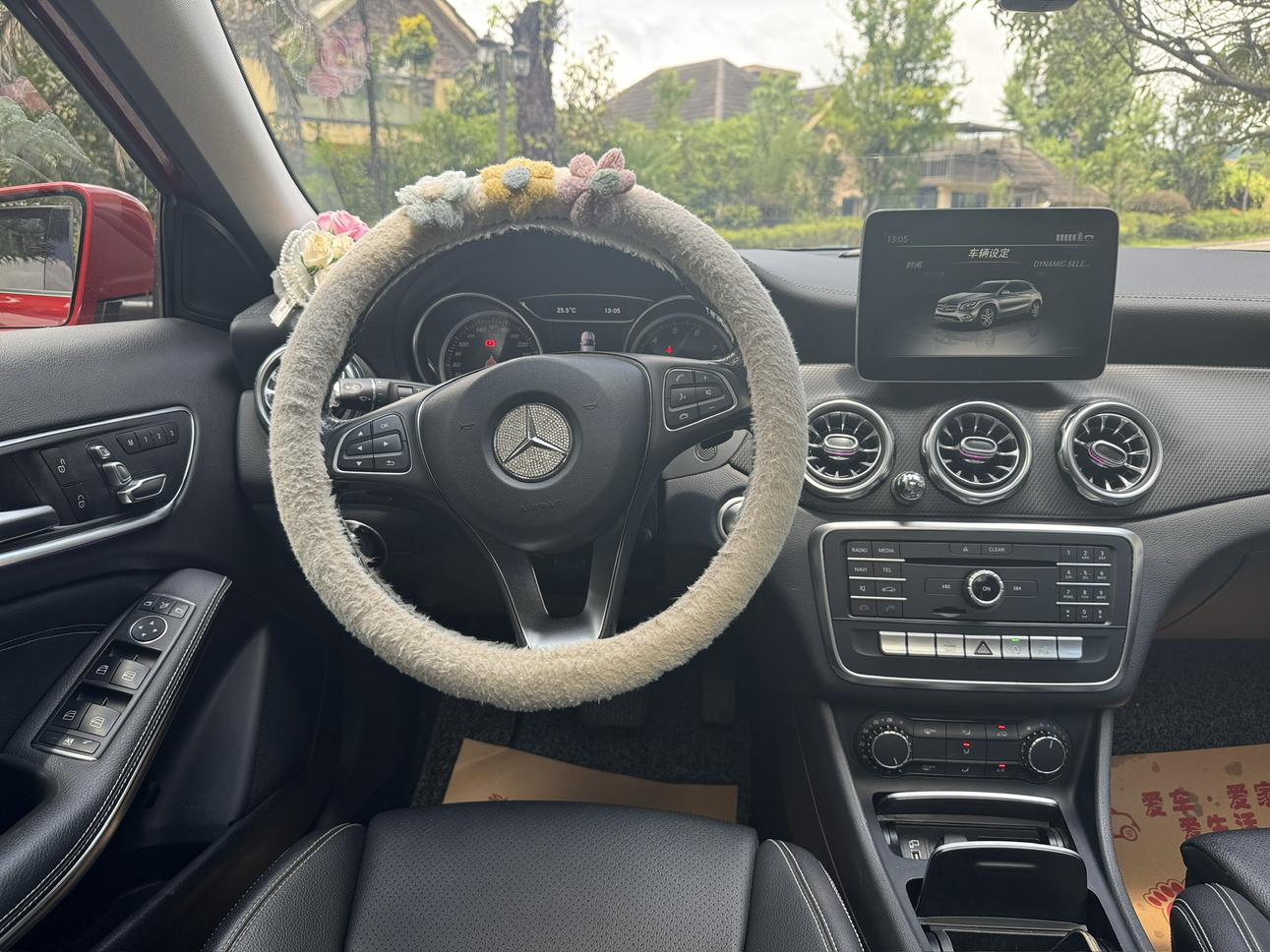 Mercedes-Benz GLA 2017 thumb 7