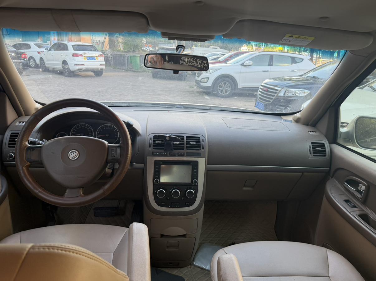Buick GL8 2014 thumb 5