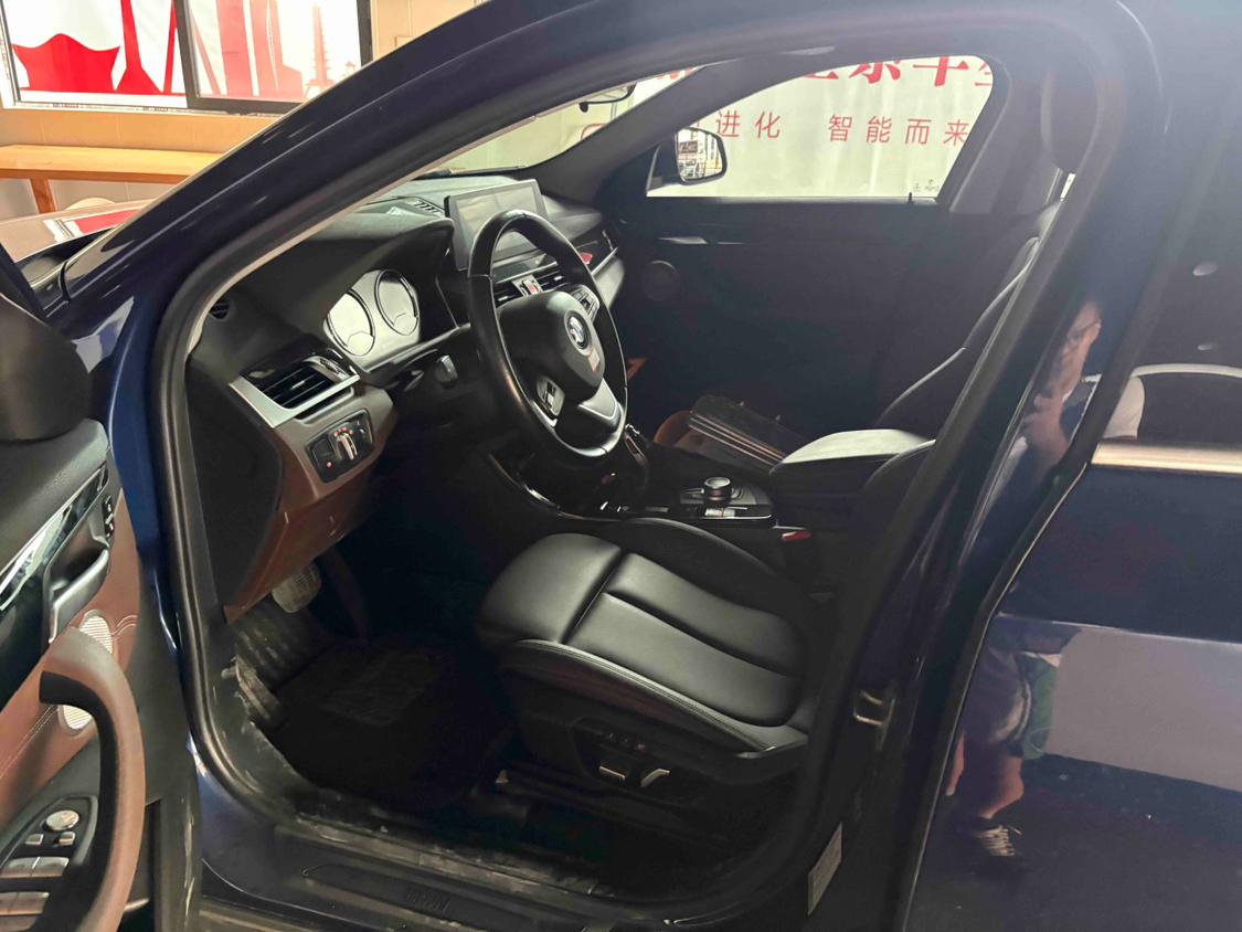 BMW X2 2021 thumb 6