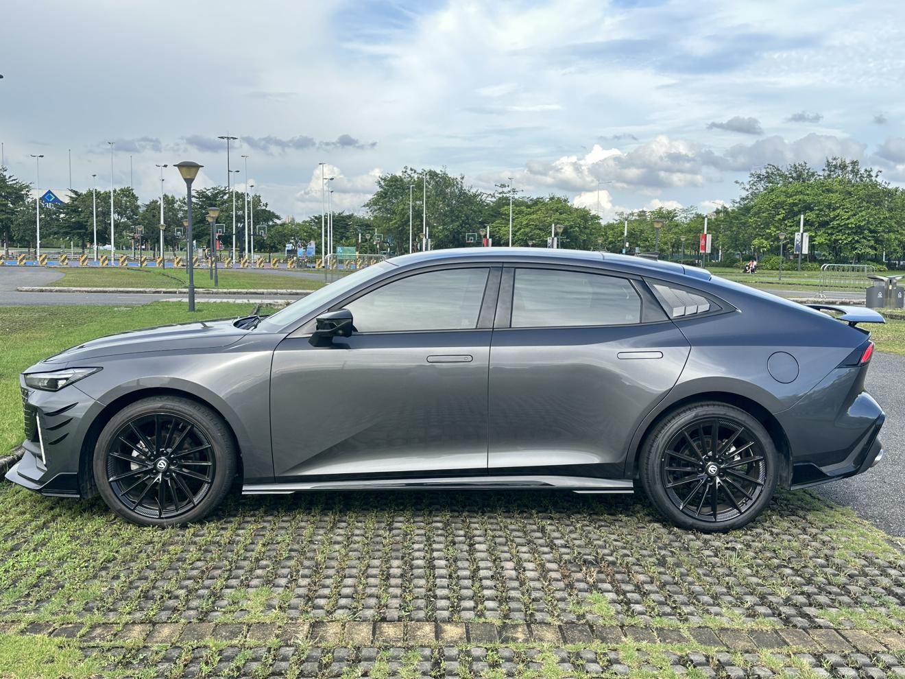 Changan UNI-V 2023 thumb 2