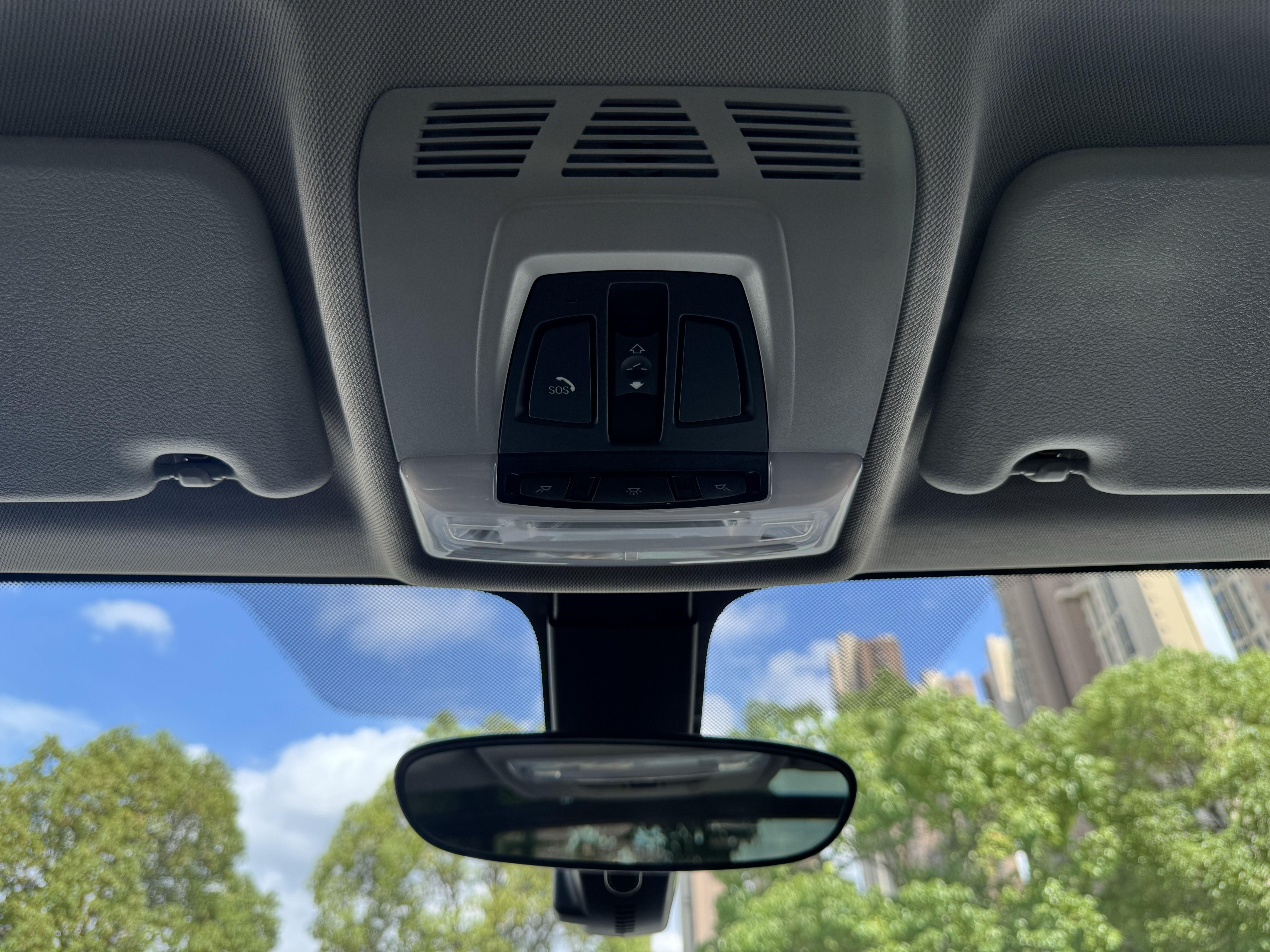BMW X1 2022 thumb 8