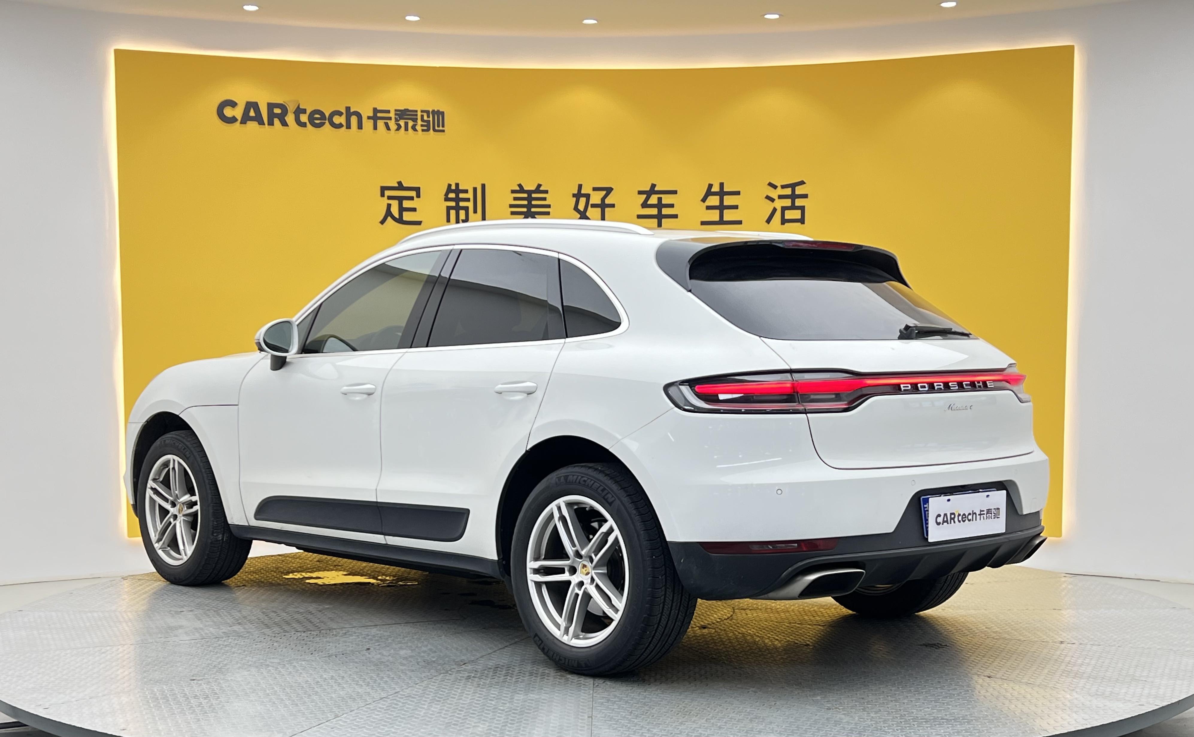 Porsche Macan 2021 thumb 2