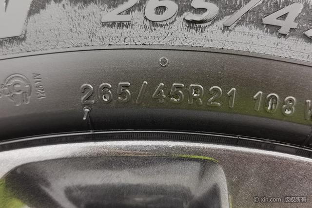 Lixiang (Li Auto) L8 2024 thumb 7
