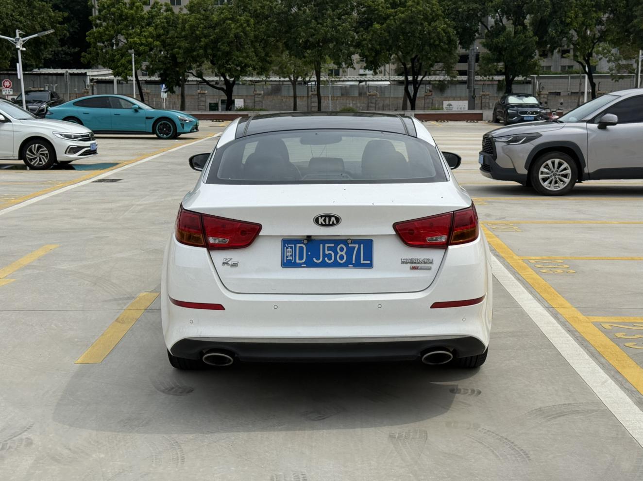 Kia K5 2015 thumb 3