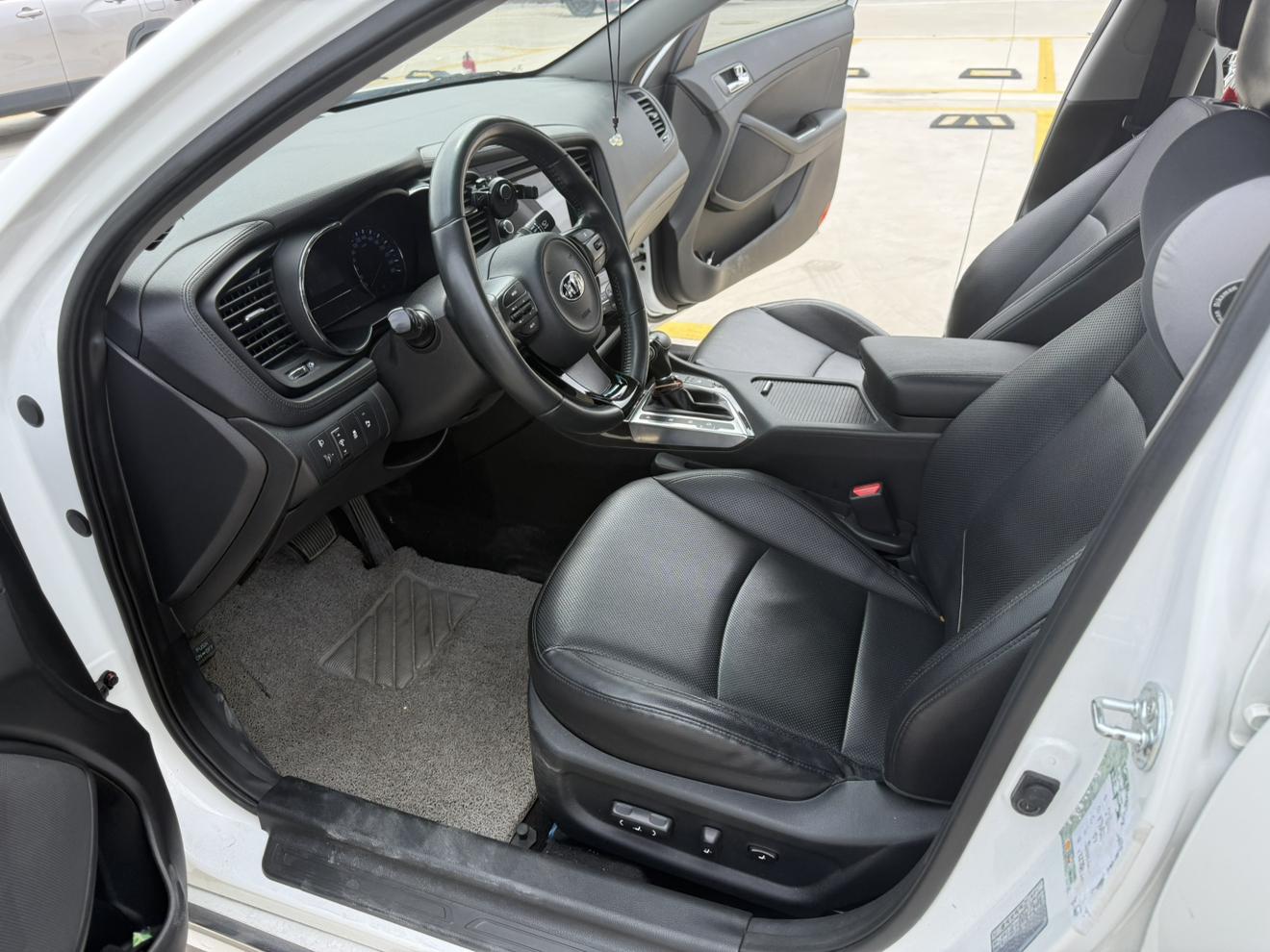 Kia K5 2015 thumb 8