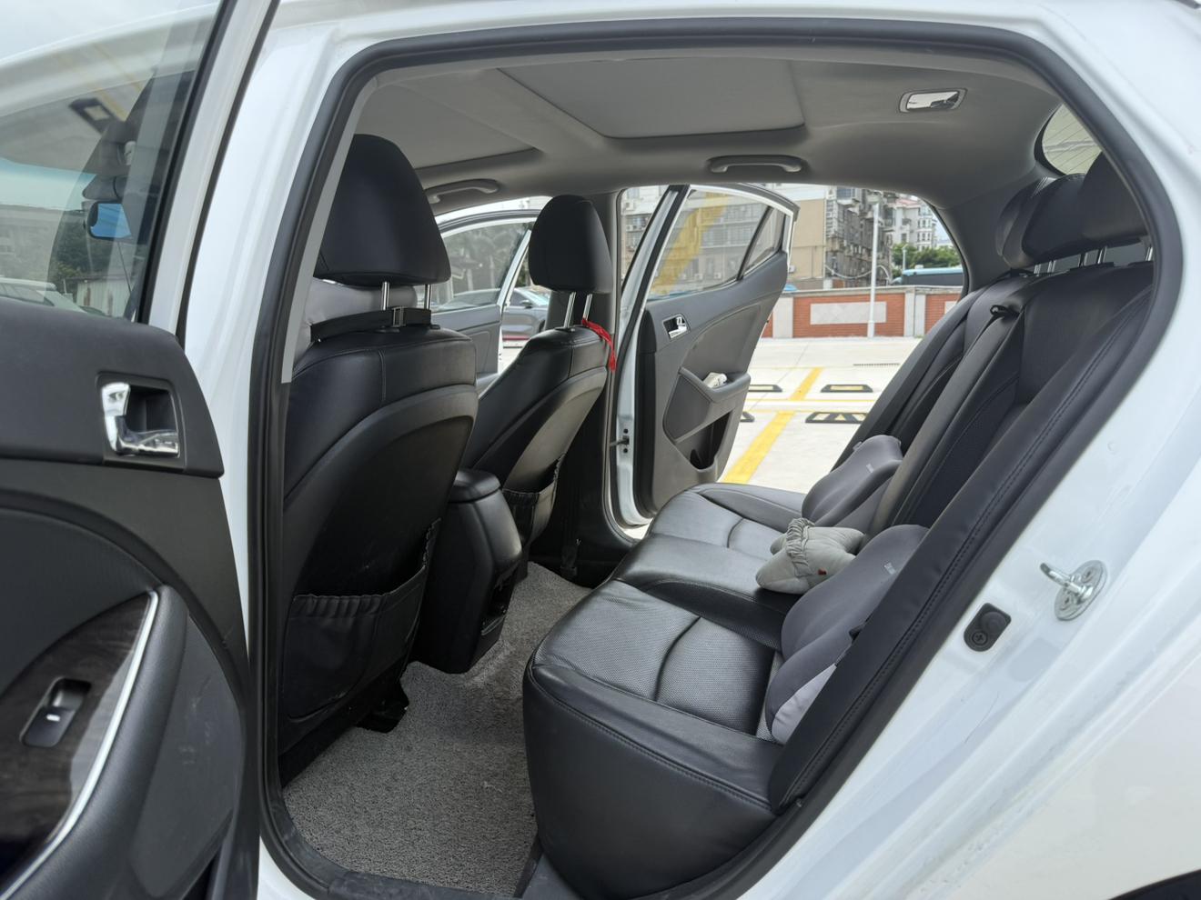 Kia K5 2015 thumb 9