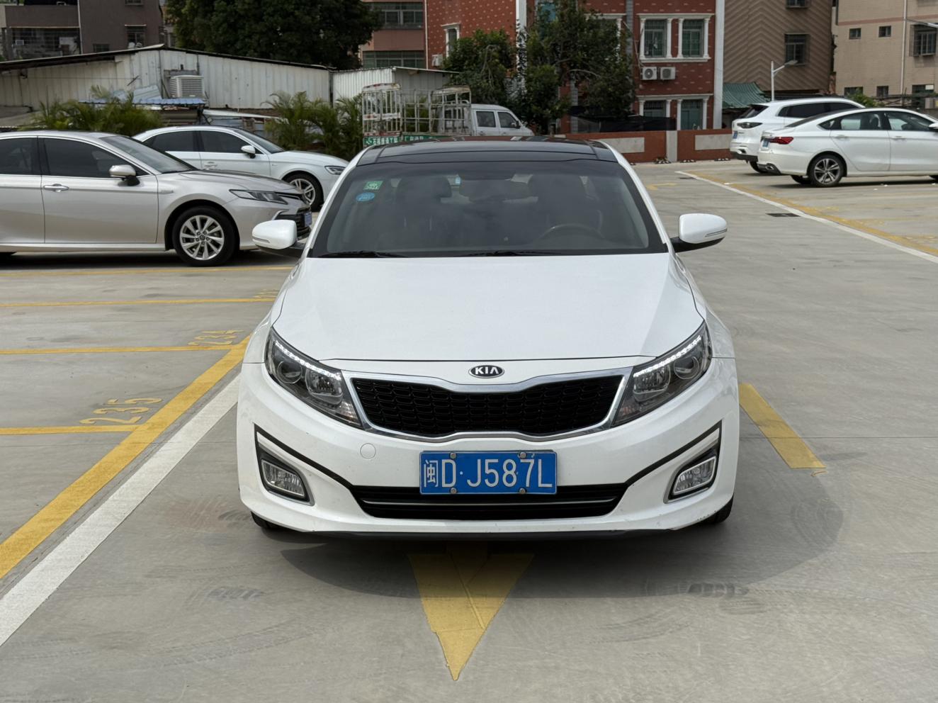 Kia K5 2015 thumb 11