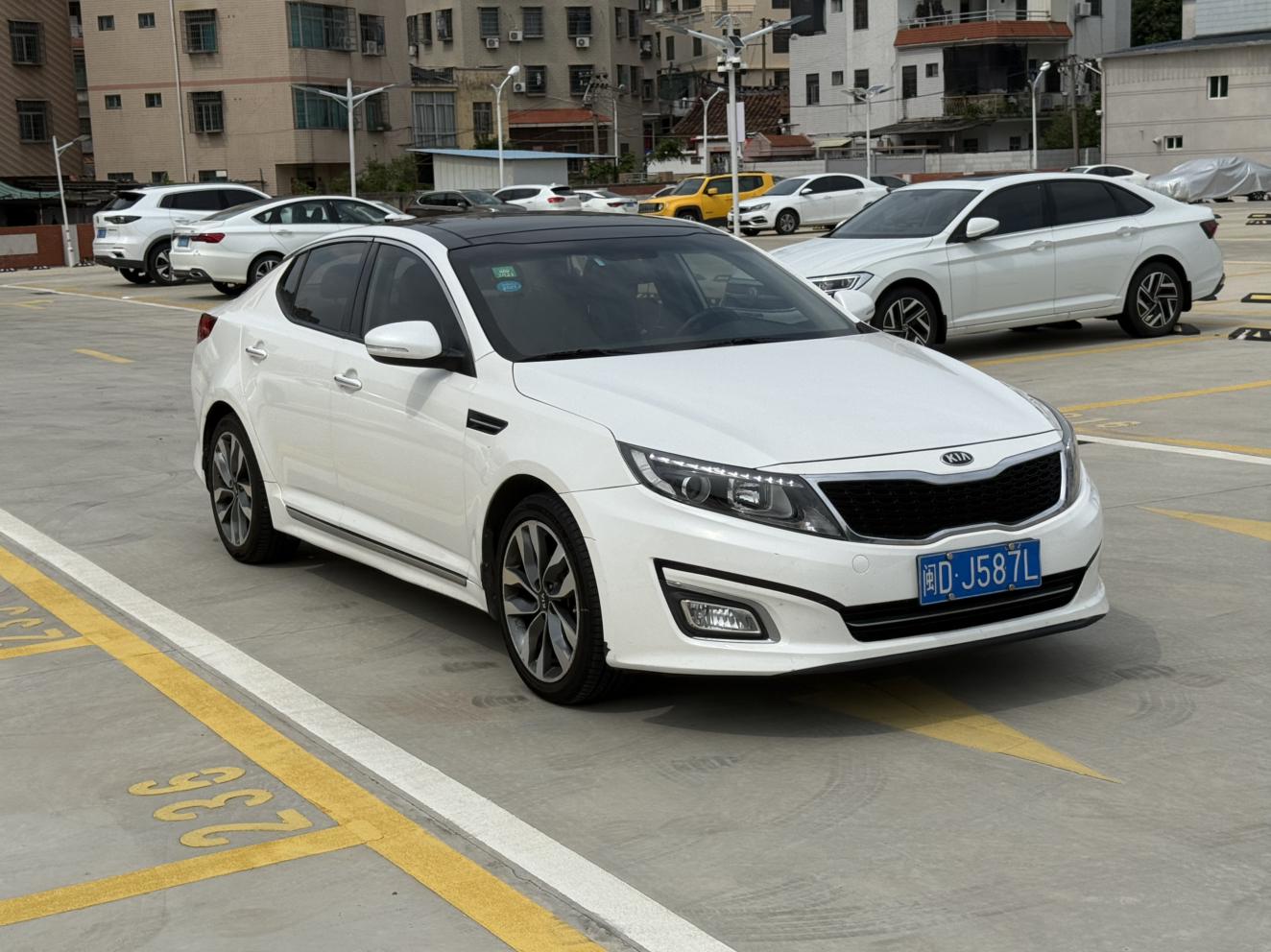 Kia K5 2015 thumb 12