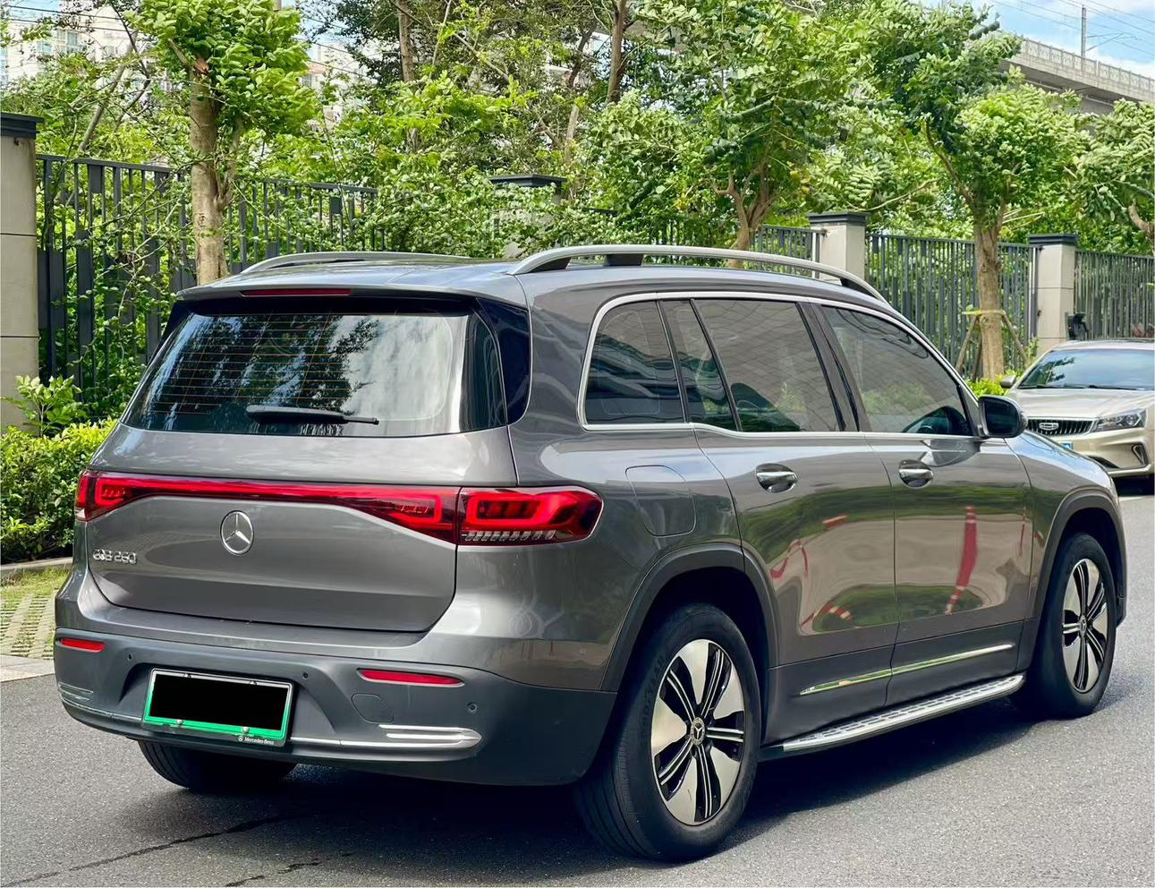 Mercedes-Benz EQB 2022 thumb 4