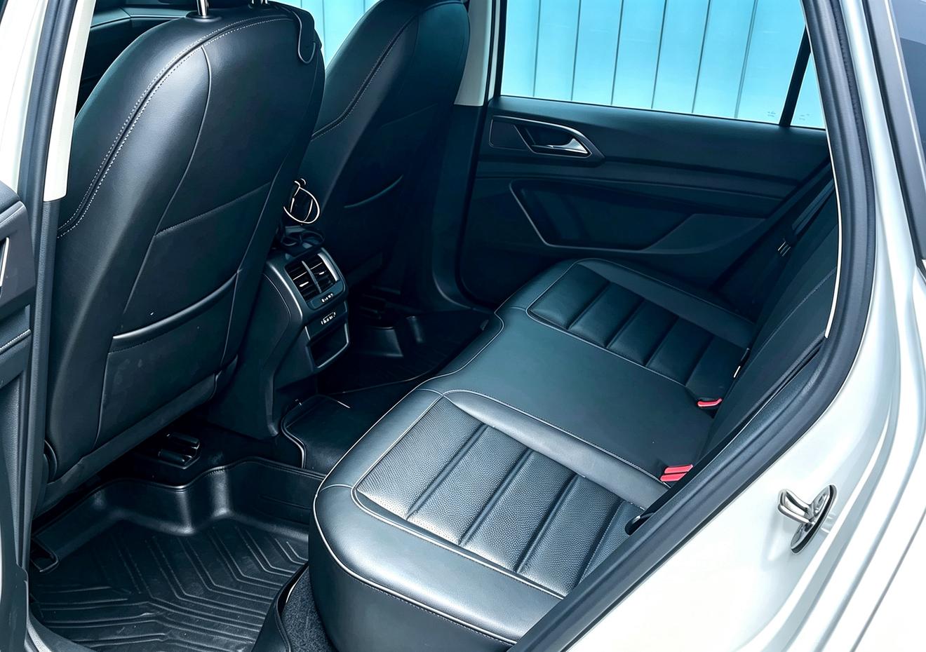Volkswagen Tharu 2019 thumb 7