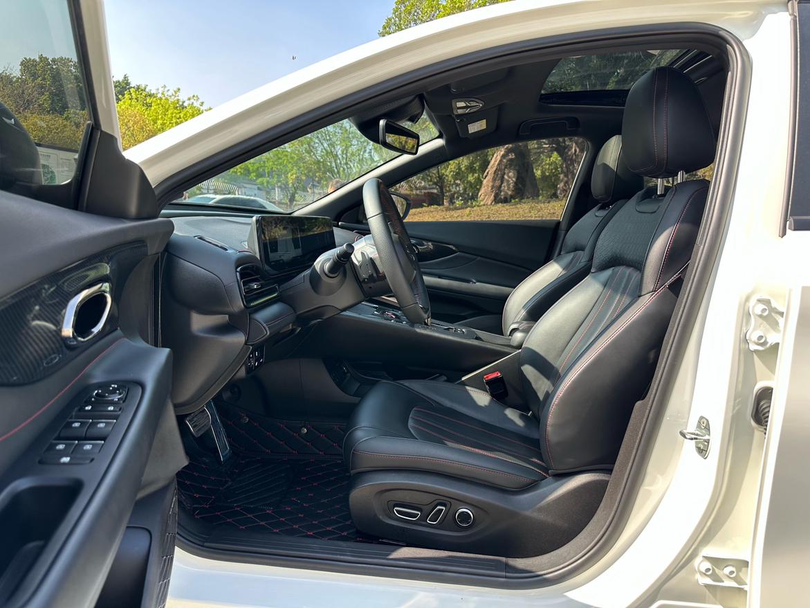 GAC TRUMPCHI 2021 thumb 12