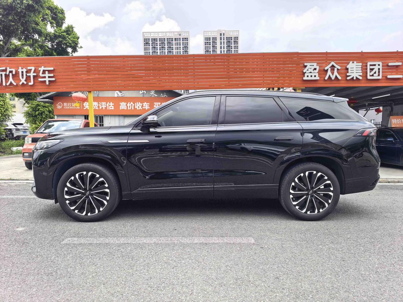 Chery Tiggo 9 2023 thumb 2
