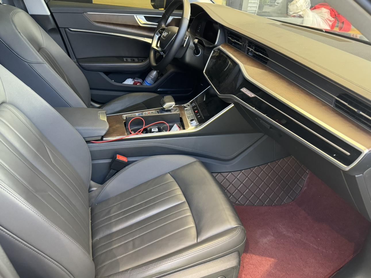 Audi A6 2021 thumb 7
