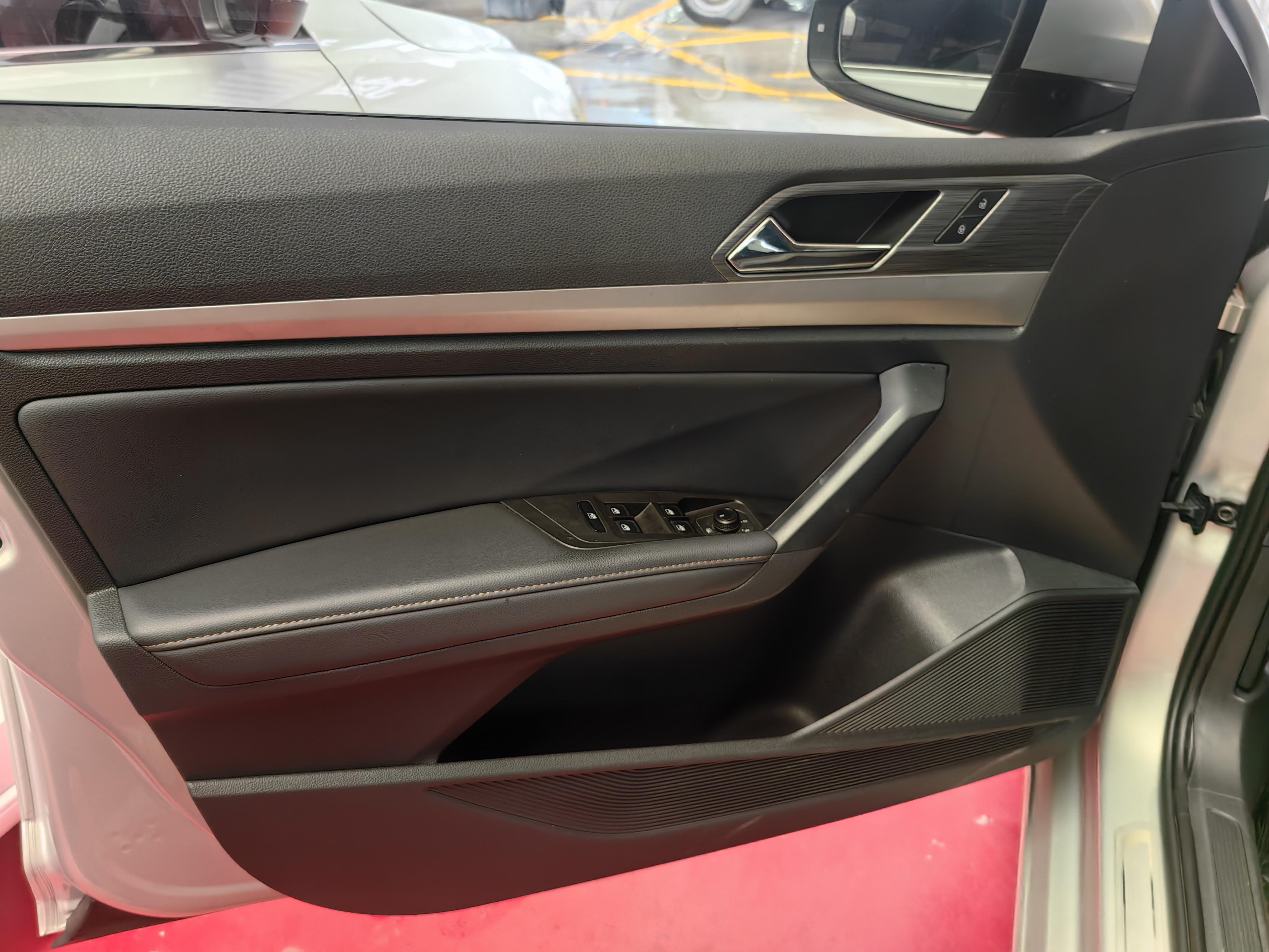 Volkswagen Lavida XR 2019 thumb 10
