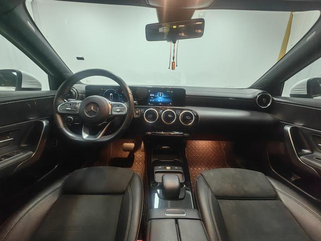 Mercedes-Benz A-Класс 2019 thumb 12