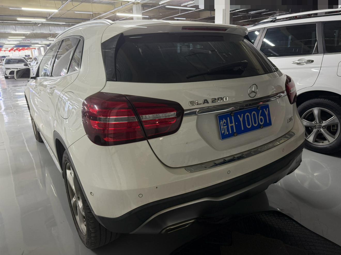 Mercedes-Benz GLA 2018 thumb 2