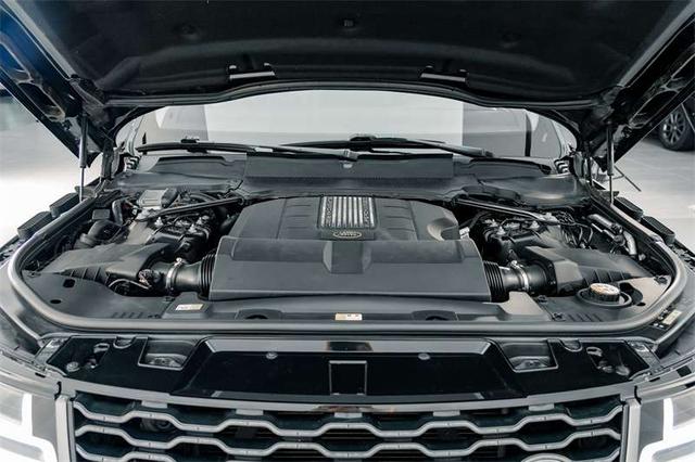 Land Rover Range Rover Sport 2018 thumb 3