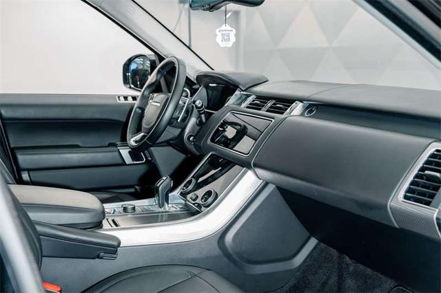 Land Rover Range Rover Sport 2018 thumb 11