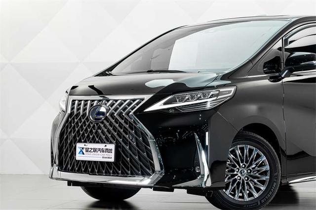 Lexus LM 2020 thumb 6
