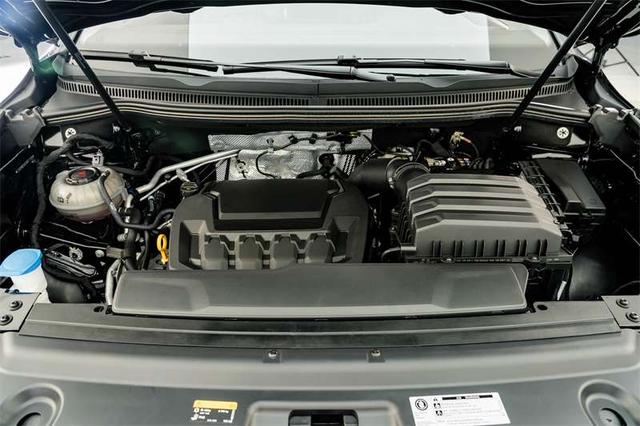 Volkswagen Viloran 2024 thumb 4