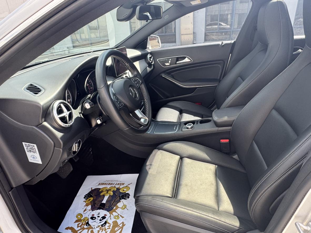 Mercedes-Benz CLA 2017 thumb 12