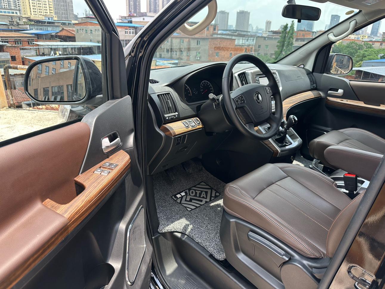 Dongfeng Fengxing PLUS 2021 thumb 4