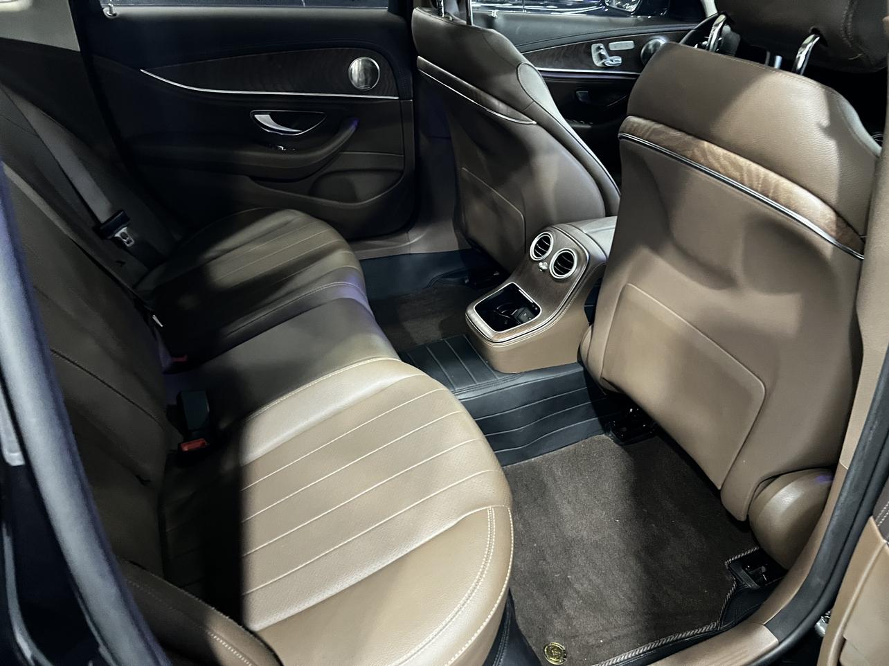 Mercedes-Benz E-Класс 2023 thumb 4