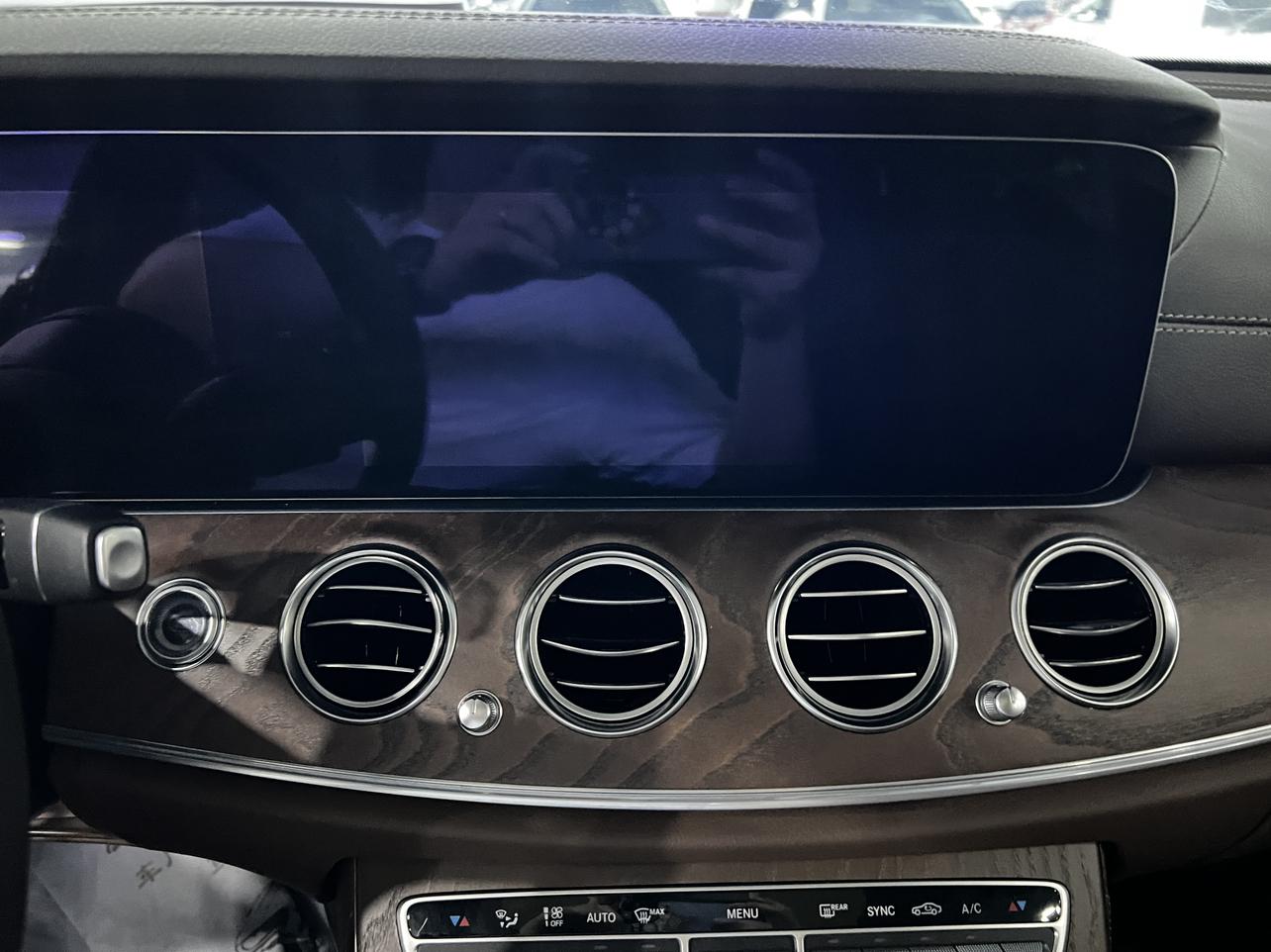 Mercedes-Benz E-Класс 2023 thumb 6