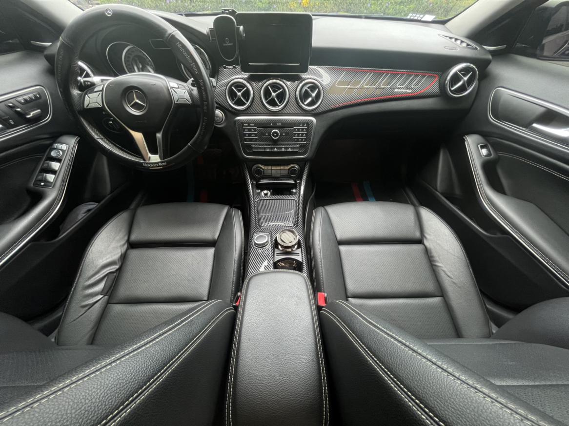 Mercedes-Benz GLA 2016 thumb 6