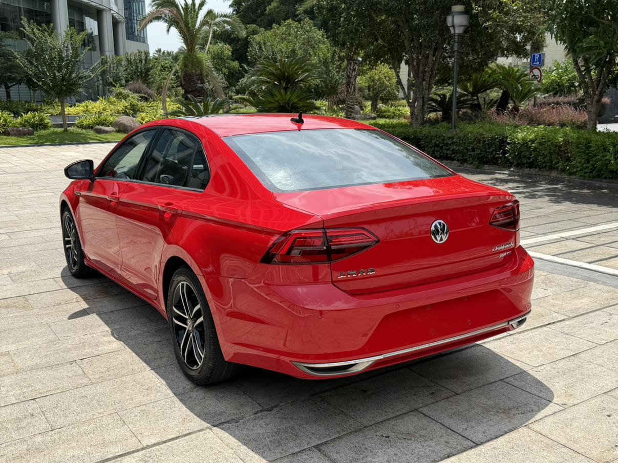 Volkswagen Lamando 2021 thumb 2