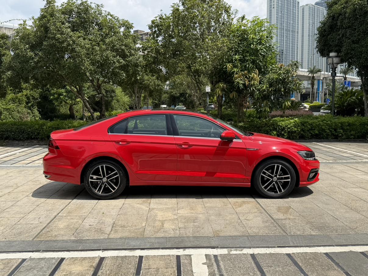 Volkswagen Lamando 2021 thumb 5