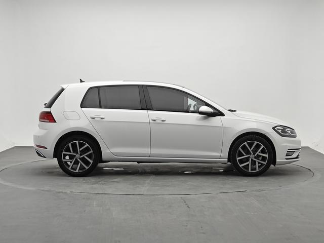 Volkswagen Golf Sportsvan 2020 thumb 6