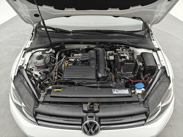 Volkswagen Golf Sportsvan 2020 thumb 8