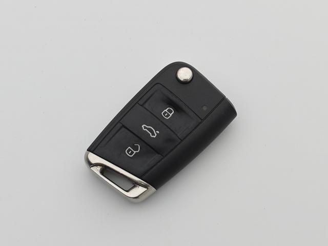 Volkswagen Golf Sportsvan 2020 thumb 9